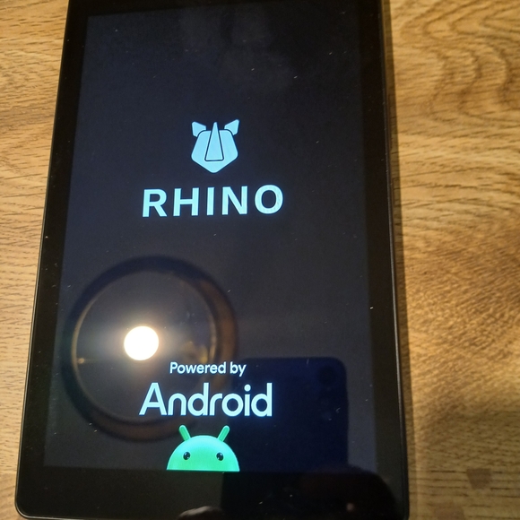 Rhino T80 32GB Android Unlocked Excellent Condition